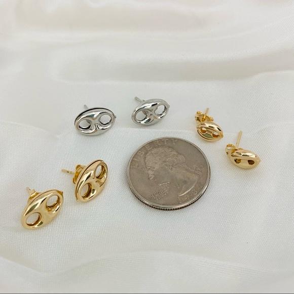 Mariner Puff Stud Earrings - Picture 6 of 8